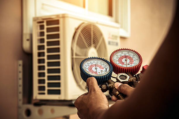 Professional Hvac Installation technician working in Manasquan, NJ